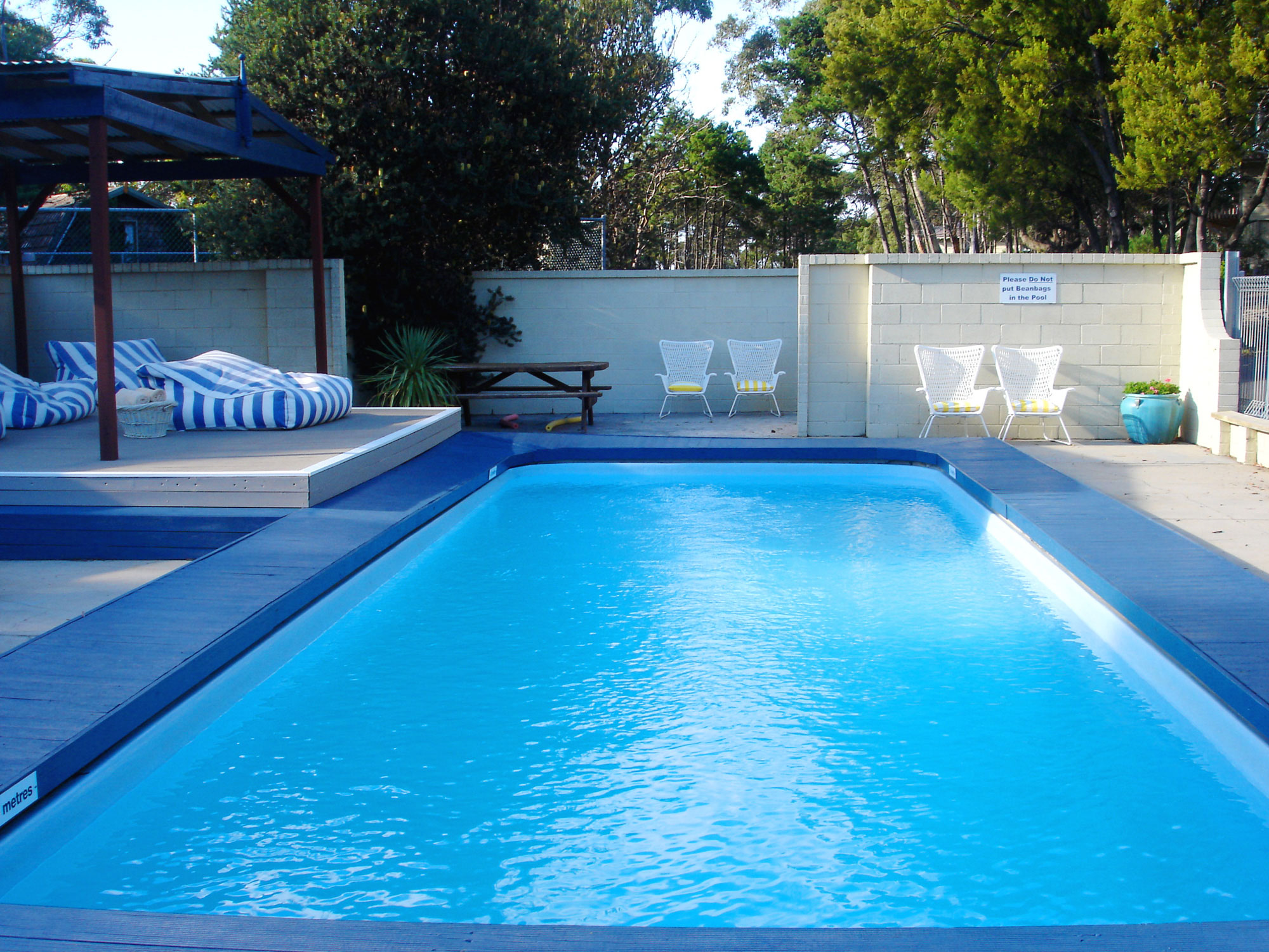 08219pool3 Accommodation motel Bicheno by the Bay East Coast Tasmania